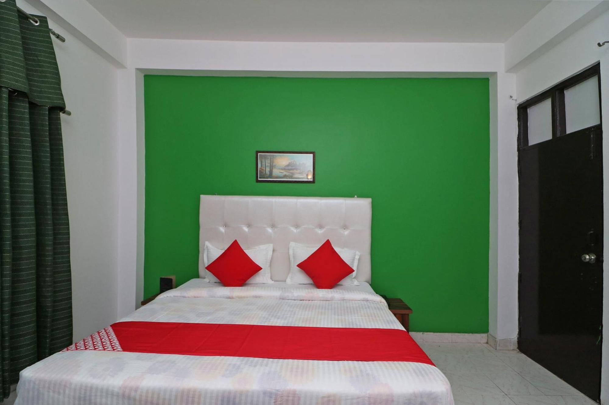 Hotel O Ooak Hotel Greater Noida Zewnętrze zdjęcie